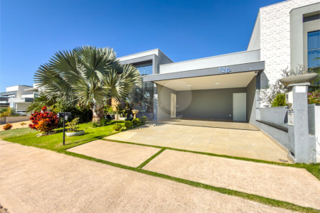 Casa à venda com 3 suítes no condomínio Jardim Residencial Dona Maria José, Indaiatuba - SP