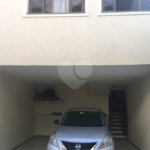Casa à venda com 3 quartos, sendo 1 suíte, no condomínio Morada de Itapuã, São Paulo - SP