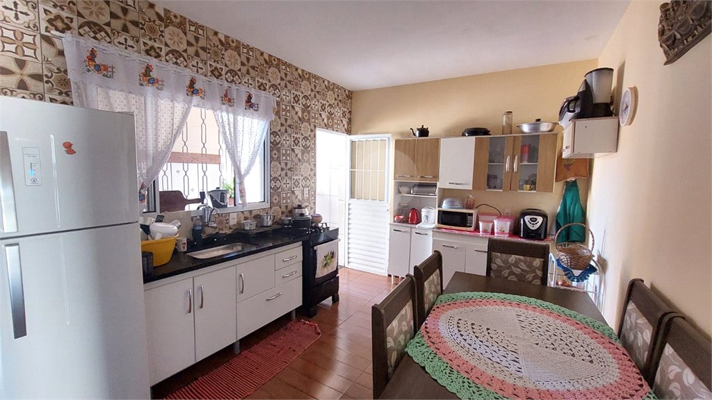 Casa à venda com 2 quartos em Residencial Hípica Jaguari, Bragança Paulista, SP