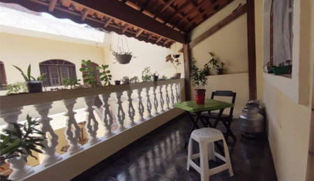 Sobrado à venda com 4 quartos, sendo 2 suítes,  em Pedreira, São Paulo, SP