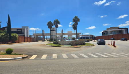 Terreno à venda em Loteamento Residencial Golden Ville, Itapetininga, SP