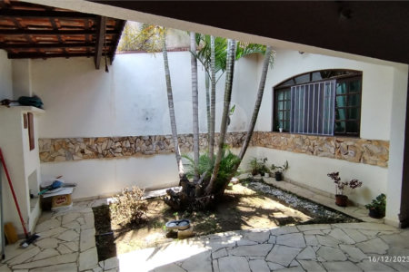 Casa à venda com 2 quartos em Vila Paulista, Mogi das Cruzes, SP