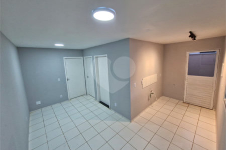 Casa à venda com 2 quartos em Jardim Nova Era, Itapetininga, SP