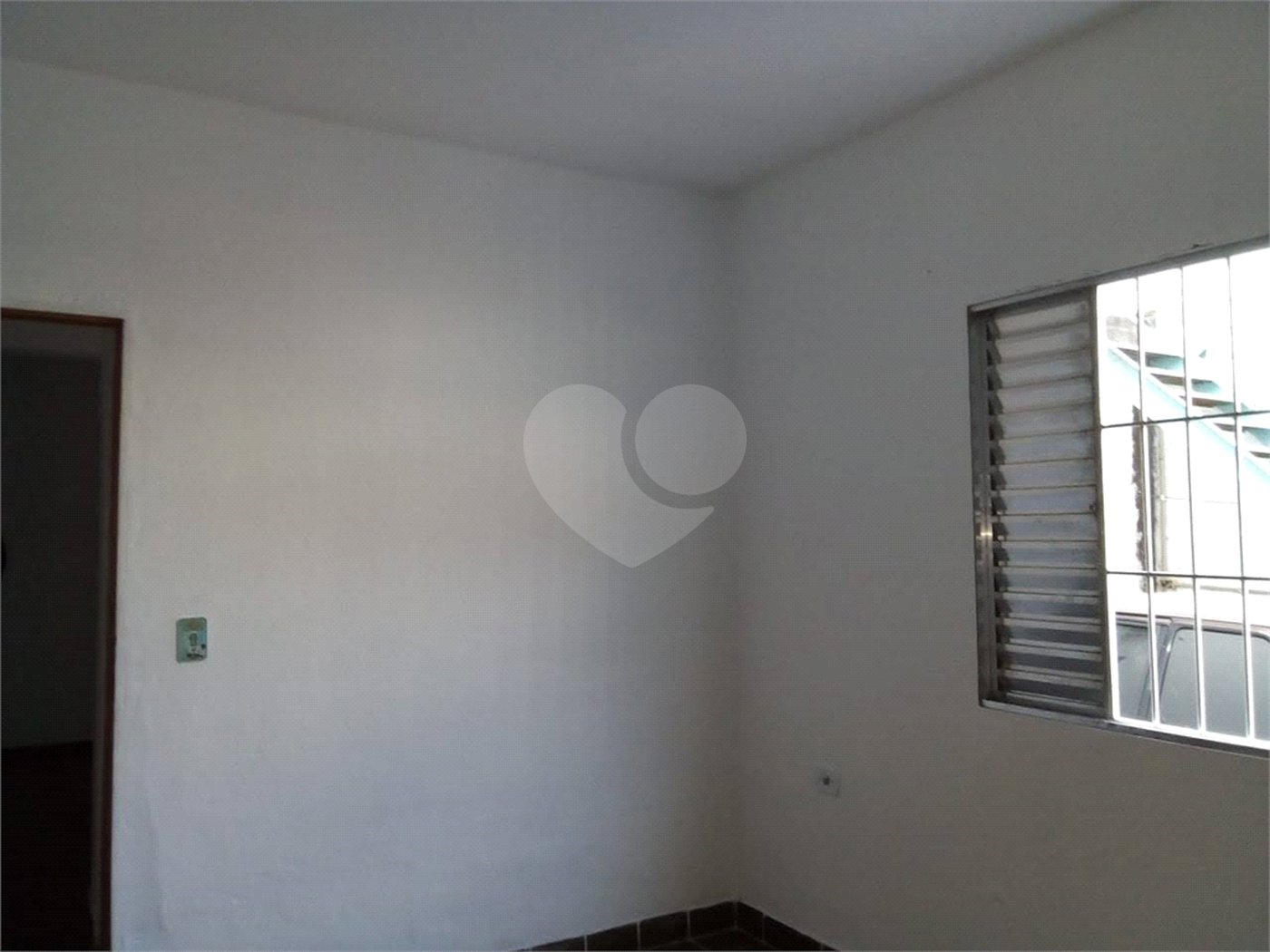 Sobrado à venda com 2 quartos, sendo 1 suíte, em Vila Urupês, Suzano, SP