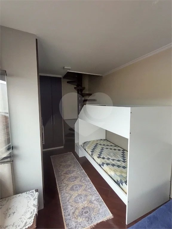 Casa com 300m² , 4 dormitórios , sendo 2 suítes , 5 vagas , à venda no bairro Curuçá , em Santo André.
