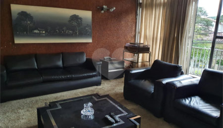 Casa à venda com 5 quartos, sendo 1 suíte, em Vila Romana, São Paulo, SP