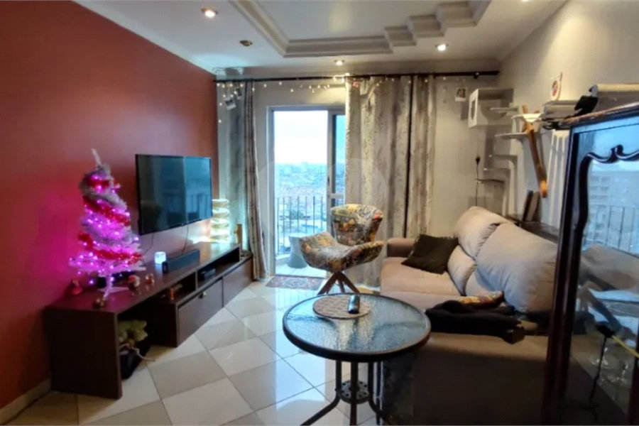 Apartamento à venda com 3 quartos, sendo 1 suíte, em Parque Novo Mundo, São Paulo, SP