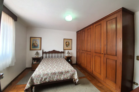 Sobrado à venda com 3 quartos, sendo 1 suíte,  em Jardim Rizzo, São Paulo, SP