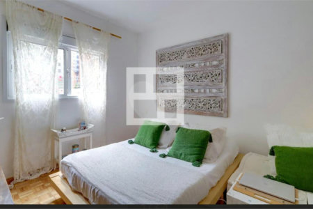 Apartamento à venda com 3 quartos, sendo 1 suíte, em Vila Olímpia, São Paulo, SP