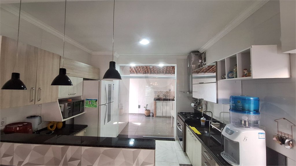 Casa à venda com 3 quartos, sendo 1 suíte, no condomínio Golden Park Residence, Sorocaba - SP