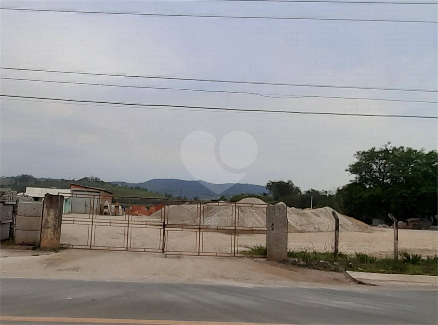 Área de Terra à venda no Centro, Bom Jesus dos Perdões, SP