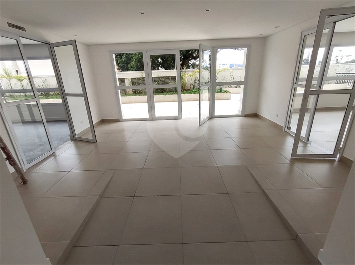 Apartamento à venda com 3 quartos, sendo 1 suíte, em Santana, São Paulo, SP