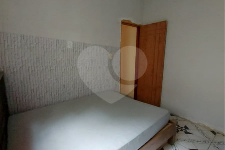 Casa à venda com 3 quartos em Campo Grande, Rio de Janeiro, RJ