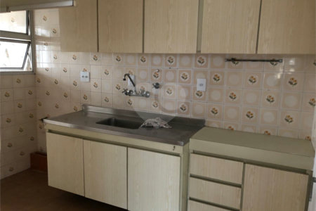Apartamento à venda ou para alugar com 3 quartos, sendo 1 suíte, em Alto da Lapa, São Paulo, SP