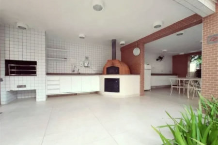Apartamento à venda com 4 quartos, sendo 1 suíte,  em Cidade São Francisco, São Paulo, SP
