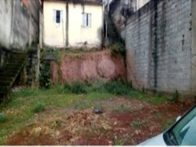 Terreno à venda em Cidade Tiradentes, São Paulo, SP