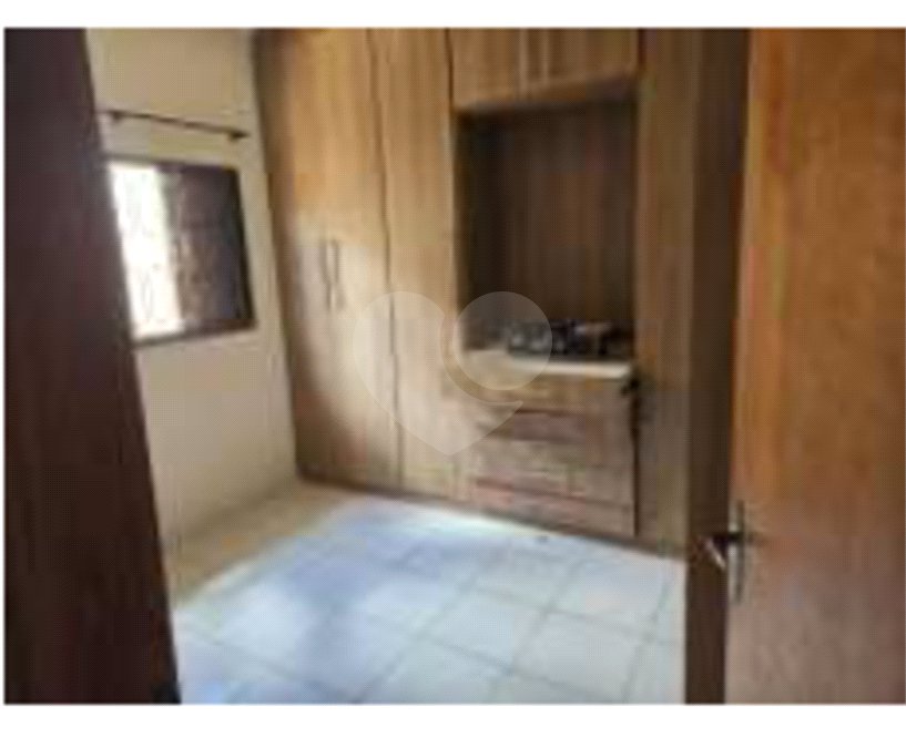 Casa à venda com 3 quartos em Residencial Azulville II, Matão, SP