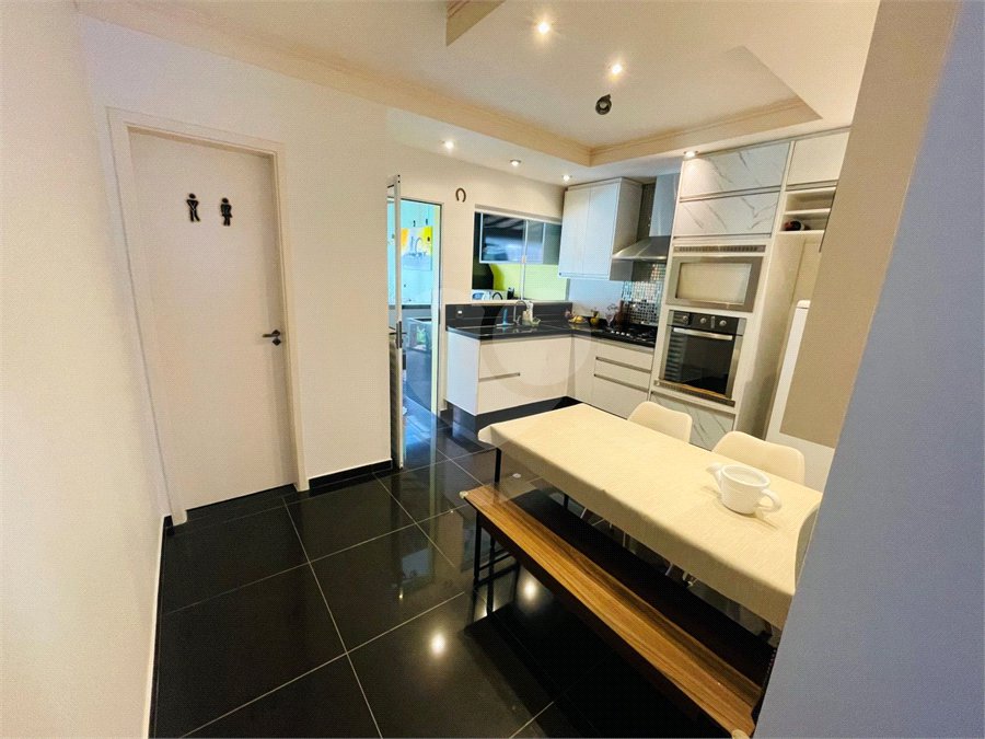 Casa à venda com 2 quartos no condomínio Villa Itália, Vinhedo - SP