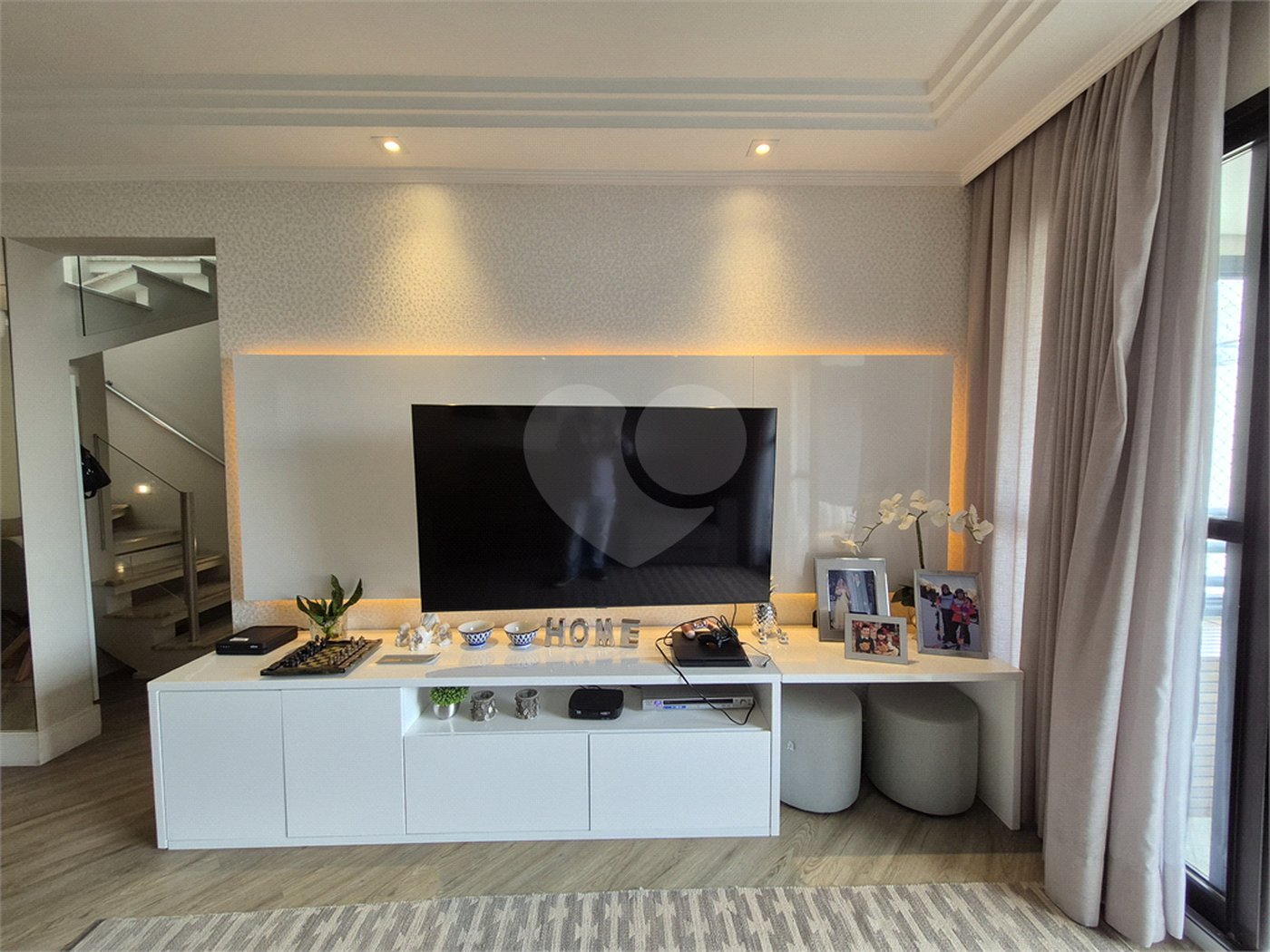 Cobertura à venda com 4 quartos, sendo 2 suítes, em Vila Hamburguesa, São Paulo, SP