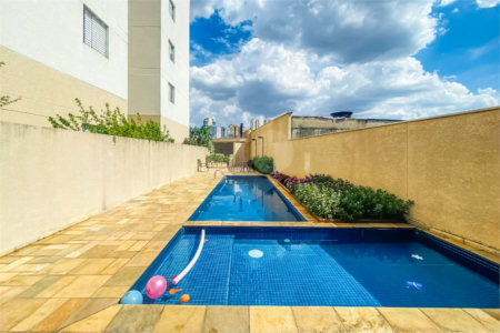 Apartamento à venda com 2 quartos em Vila Vitório Mazzei, São Paulo, SP