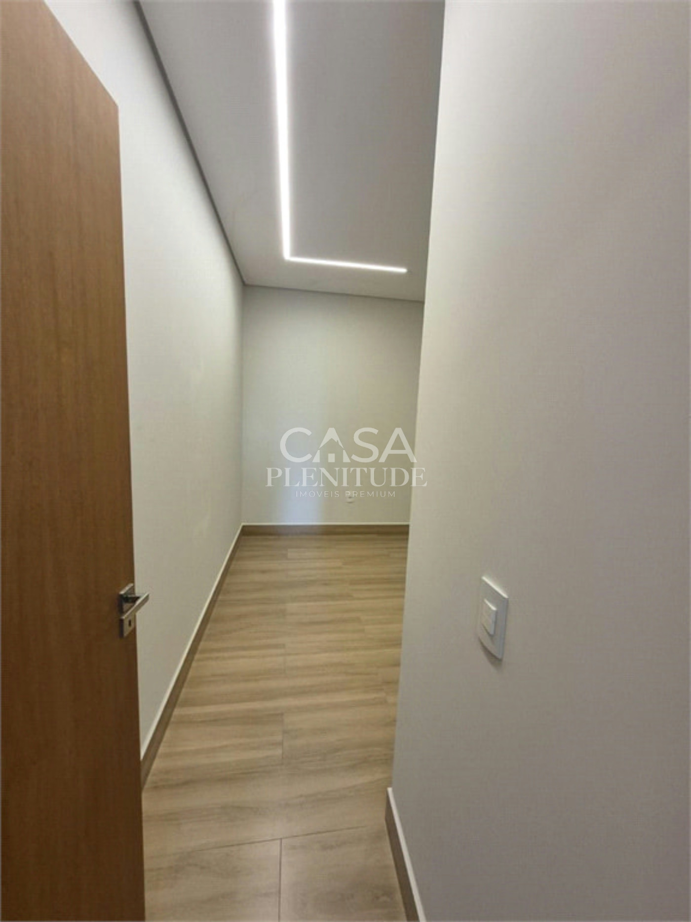 Casa em condomínio à venda com 3 quartos, sendo 1 suíte, em Jardim Residencial Villagio Ipanema I, Sorocaba, SP