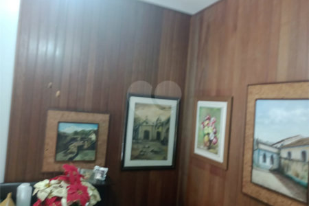 Casa à venda com 3 quartos, sendo 1 suíte,  no Centro, Mogi das Cruzes, SP