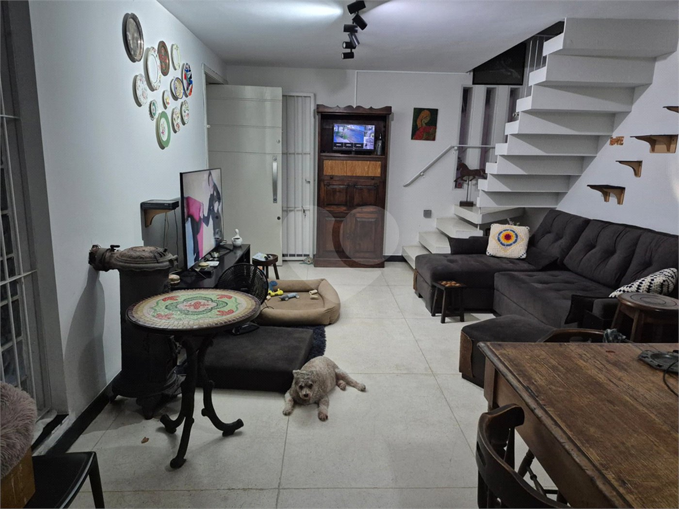 Sobrado à venda com 3 quartos, sendo 1 suíte, em Indianópolis, São Paulo, SP