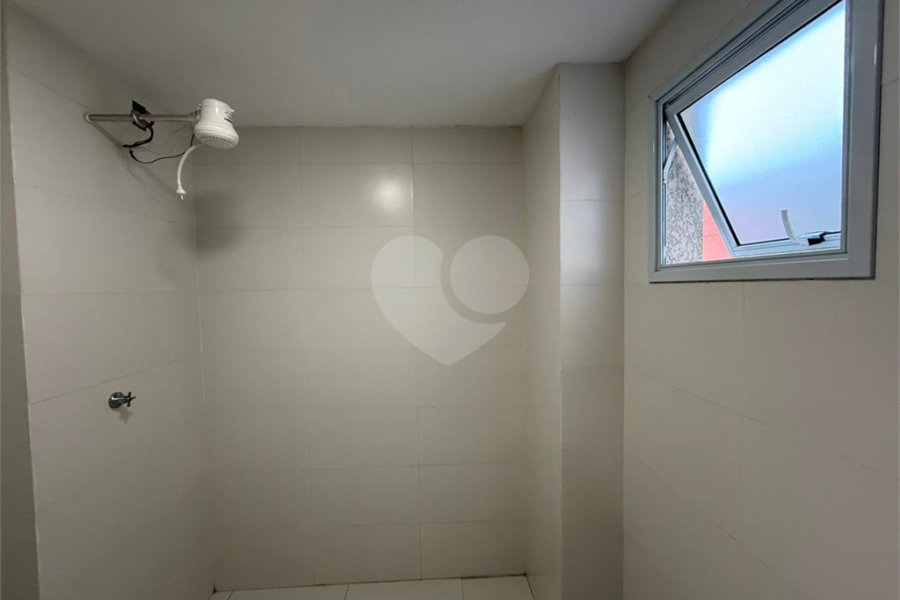 Casa à venda com 2 quartos no condomínio Severa, São Paulo - SP