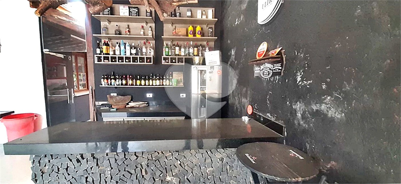 Casa à venda com 4 suítes no condomínio Sausalito, Mairiporã - SP