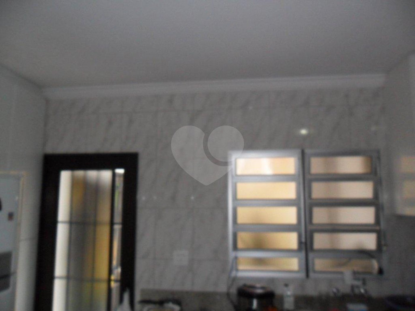 Sobrado à venda com 3 quartos, sendo 1 suíte, em Vila Romero, São Paulo, SP