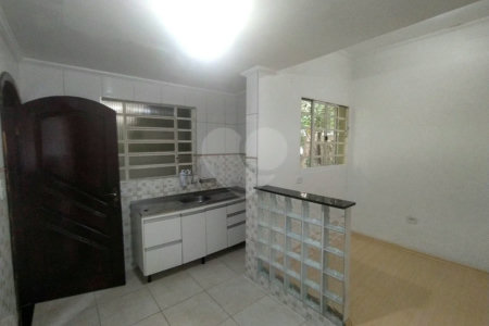 Casa à venda com 10 quartos, sendo 1 suíte, em Santa Teresinha, São Paulo, SP