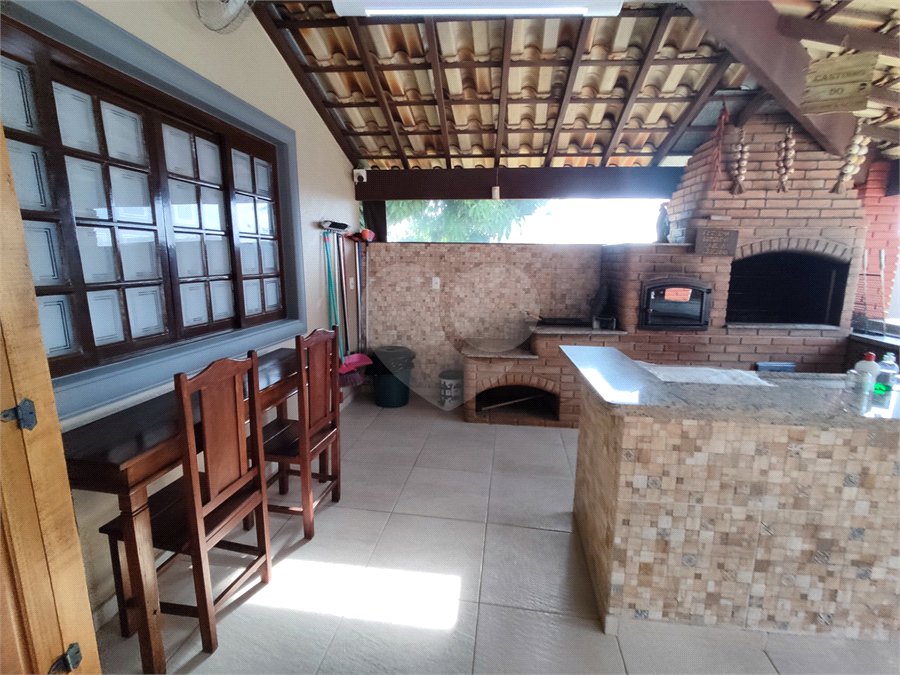 Chácara à venda com 7 quartos, sendo 1 suíte,  em Recanto Campestre Internacional de Viracopos Gleba 6, Indaiatuba, SP