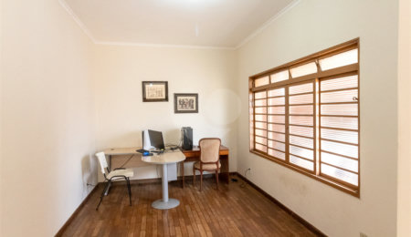 Casa à venda com 3 quartos, sendo 1 suíte,  em Jardim São Luiz, Ribeirão Preto, SP