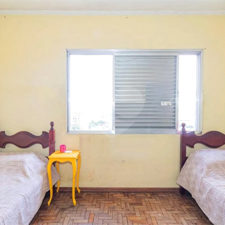 Casa à venda com 2 quartos em Vila Paiva, São Paulo, SP