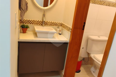 Casa à venda com 3 quartos, sendo 1 suíte, no condomínio Ibi Aram 1, Itupeva - SP