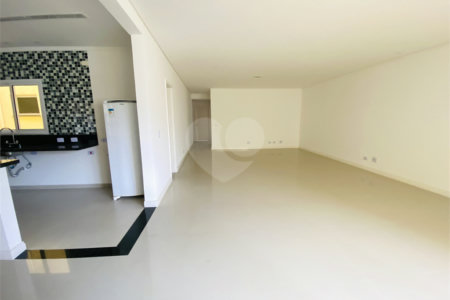 Apartamento à venda com 3 quartos, sendo 1 suíte, em Baeta Neves, São Bernardo do Campo, SP