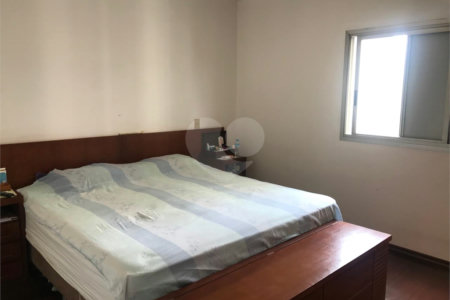 Apartamento à venda com 4 quartos, sendo 1 suíte, em Vila Monte Alegre, São Paulo, SP