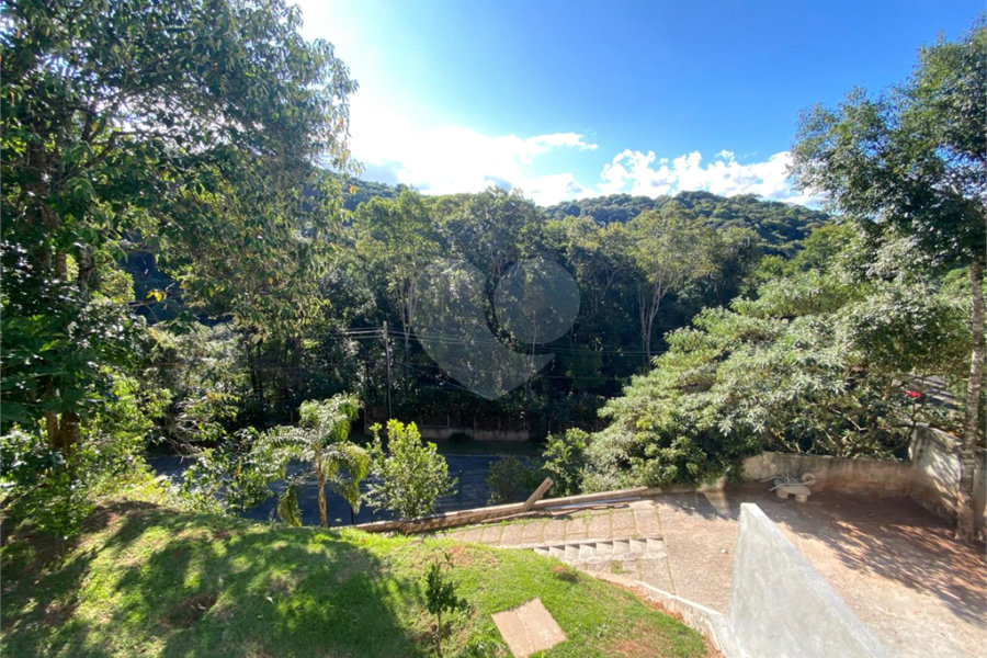 Casa à venda com 4 suítes no condomínio Alpes da Cantareira, Mairiporã - SP