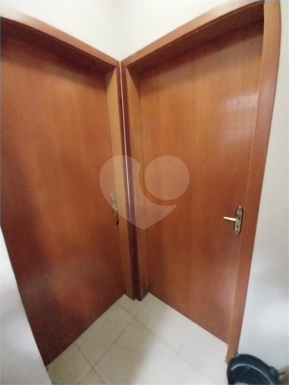 Casa à venda com 3 quartos, sendo 1 suíte, no condomínio Mosaico da Serra, Mogi das Cruzes - SP