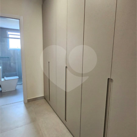 Apartamento à venda com 3 suítes em Urbanova, São José dos Campos, SP