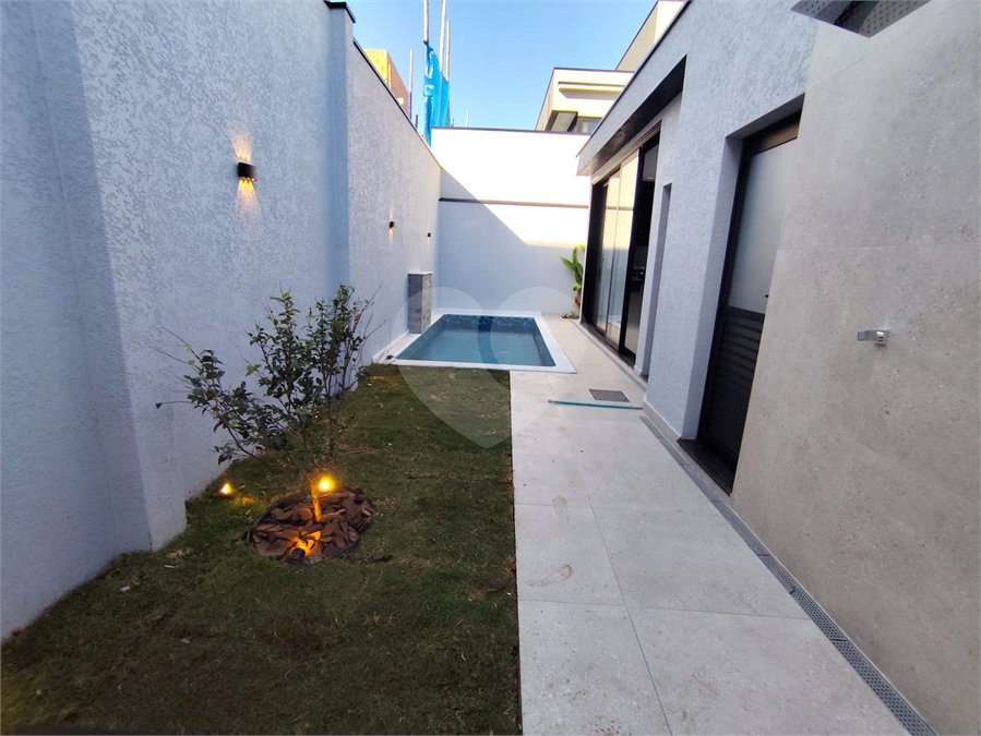 Casa à venda com 3 suítes no condomínio Terras Alpha Nova Esplanada, Votorantim - SP