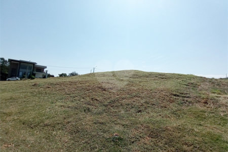 Terreno à venda no condomínio Campo de Toscana, Vinhedo - SP