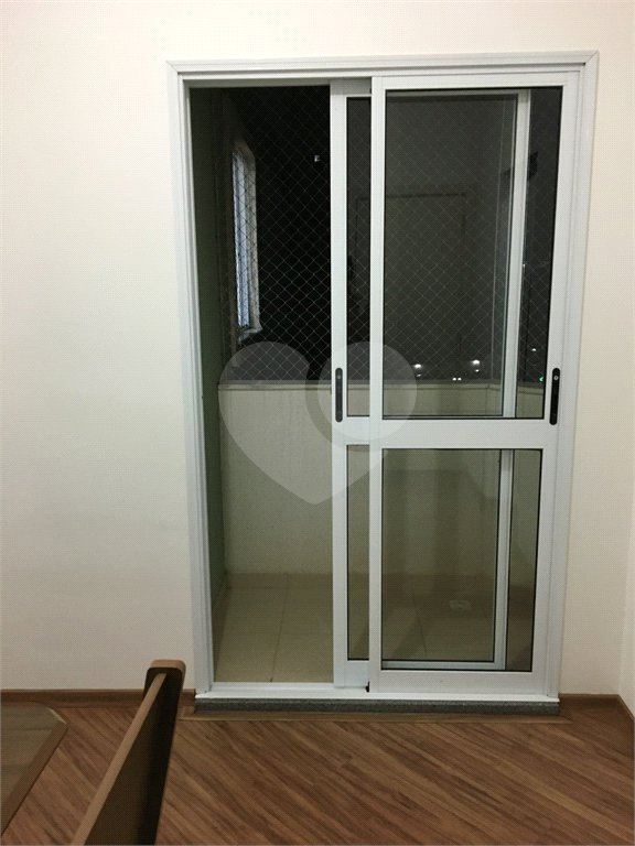 Apartamento à venda com 3 quartos, sendo 1 suíte, em Parque Residencial Aquarius, São José dos Campos, SP