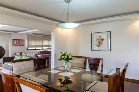 Apartamento à venda com 4 quartos, sendo 3 suítes,  em Vila Andrade, São Paulo, SP