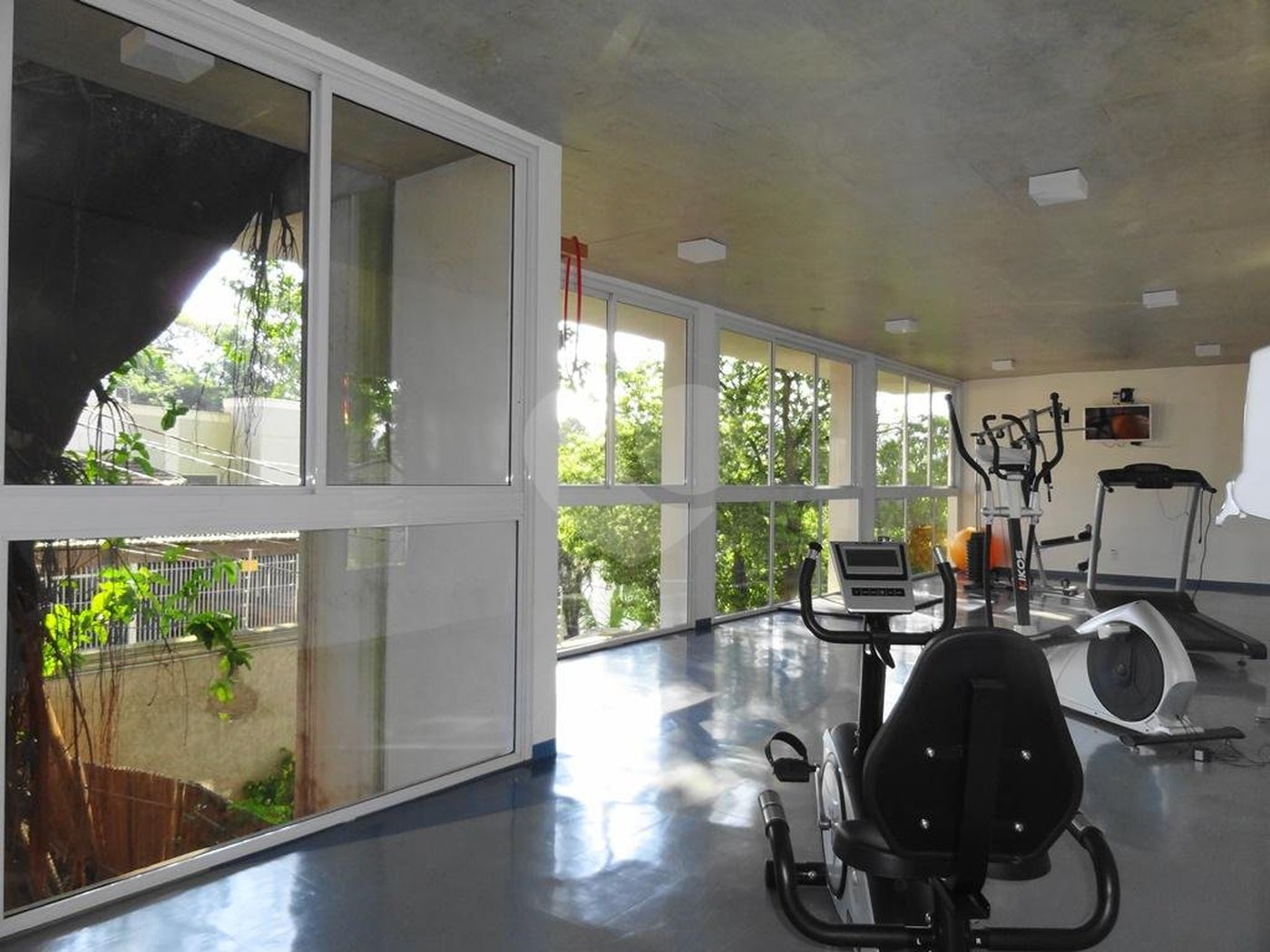 Casa à venda com 4 quartos, sendo 3 suítes,  no condomínio Domus, São Paulo - SP