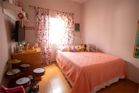 Casa à venda com 3 quartos, sendo 1 suíte,  em Jardim Bandeirantes, São Roque, SP