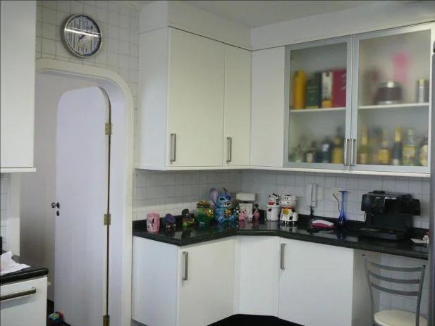 Apartamento à venda com 4 suítes em Vila Suzana, São Paulo, SP