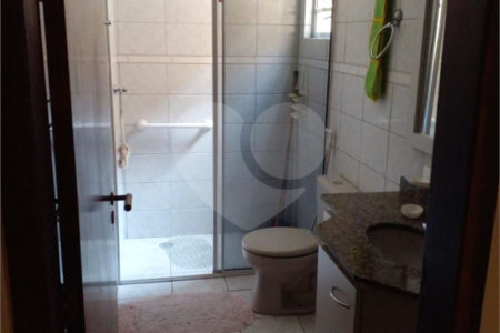 Sobrado à venda com 3 quartos, sendo 1 suíte,  em Vila América, Santo André, SP