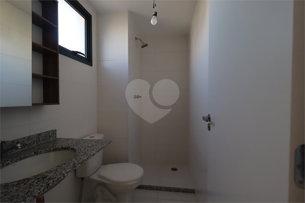 Apartamento à venda com 3 quartos, sendo 1 suíte, em Vila Anastácio, São Paulo, SP