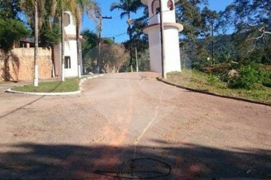 Casa à venda com 3 quartos, sendo 2 suítes, em Jardim Mairiporã, Mairiporã, SP